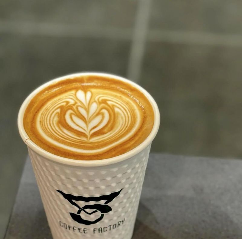 COFFEE FACTORY　R&D Cafeのアルバイト・バイト求人情報-04