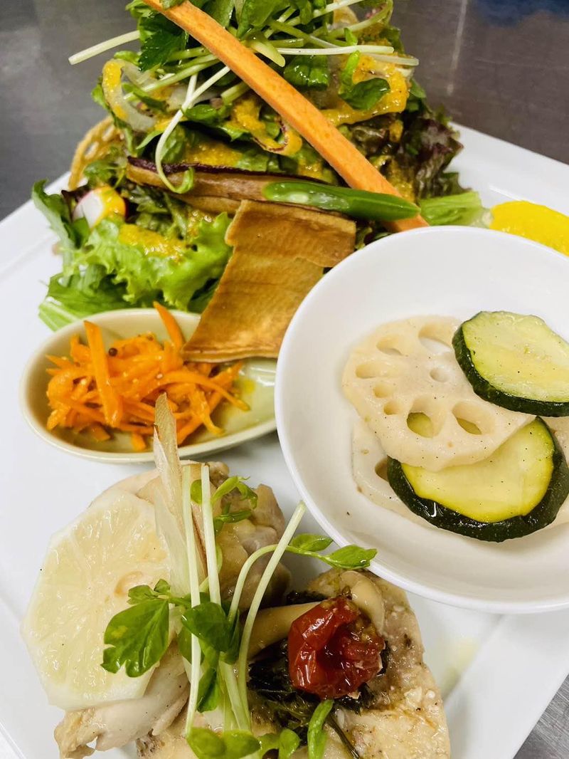 Slow　Food　Cafe　雨ノチ晴レのアルバイト・バイト求人情報-03