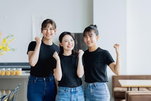 【株式会社ハチミツ】ビールと肉と燻製 Moshasのアルバイト・バイト求人情報-02