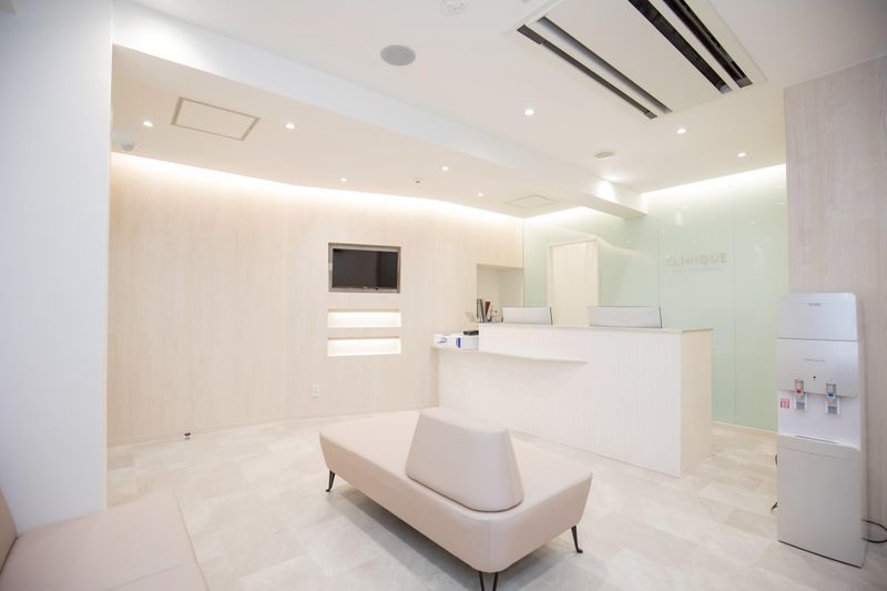 京都烏丸駅前皮フ科スキンクリニックのアルバイト・バイト求人情報-02