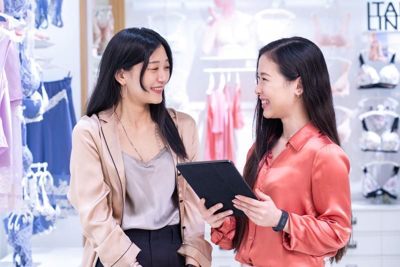 Intimissimi銀座店のアルバイト・バイト求人情報-05