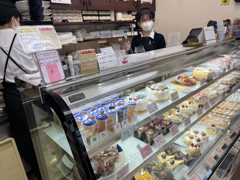 菓子工房こいづみ　北口店【小泉商事株式会社】のアルバイト・バイト求人情報-03