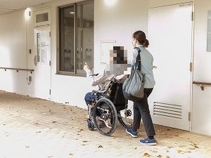 (株)やさしい手　看護小規模多機能　かえりえ平尾のアルバイト・バイト求人情報-05