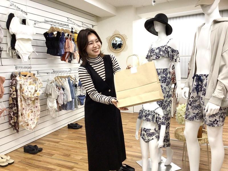 ALBOVE・PEAK&PINE　あべのハルカス店のアルバイト・バイト求人情報-03