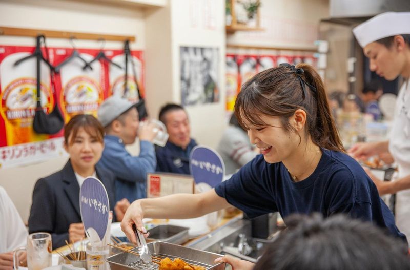 串揚げいやさか　小松総本店のアルバイト・バイト求人情報-02