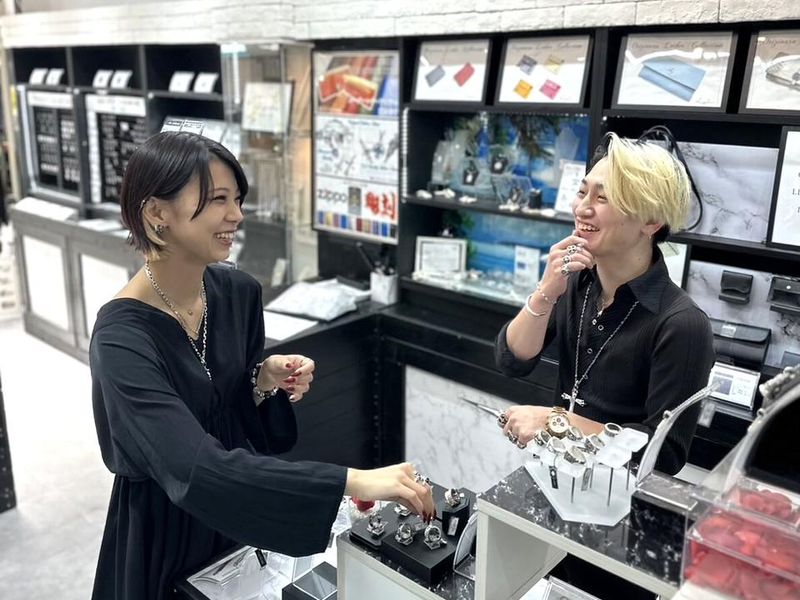 LEGALISS　SECOND店のアルバイト・バイト求人情報-02