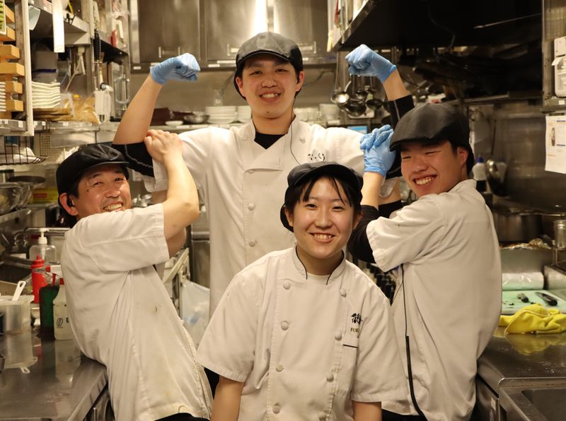 梨湖フーズ株式会社のアルバイト・バイト求人情報-03