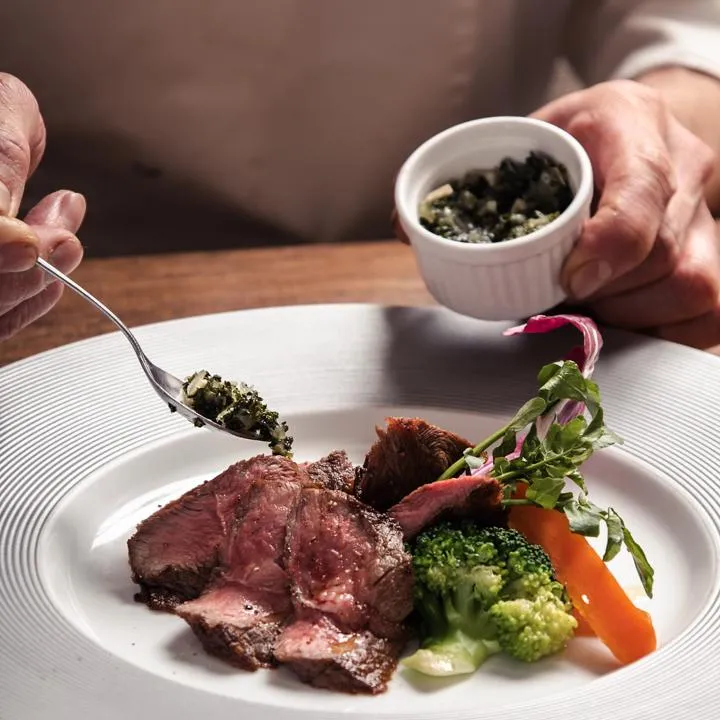株式会社吉橋企画　Restaurant　COZYのアルバイト・バイト求人情報
