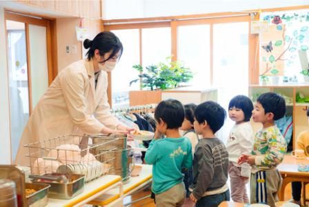 学校法人理想学園