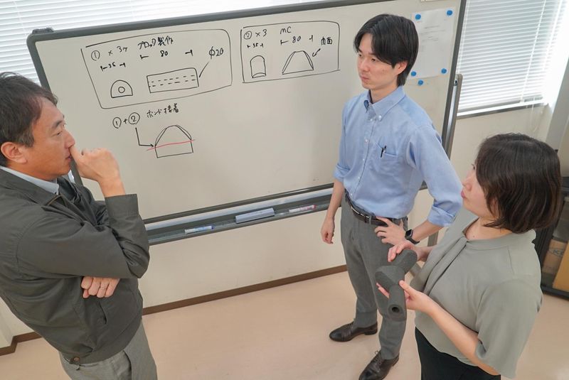 株式会社北陸カラーフォームのアルバイト・バイト求人情報-02