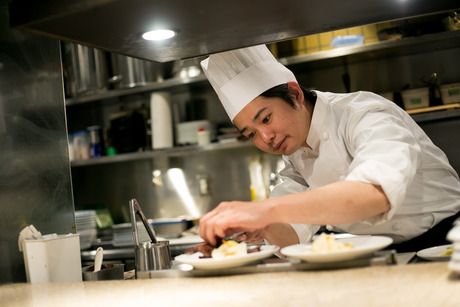 宮崎ステーキハウス霧峰　上尾店の求人4