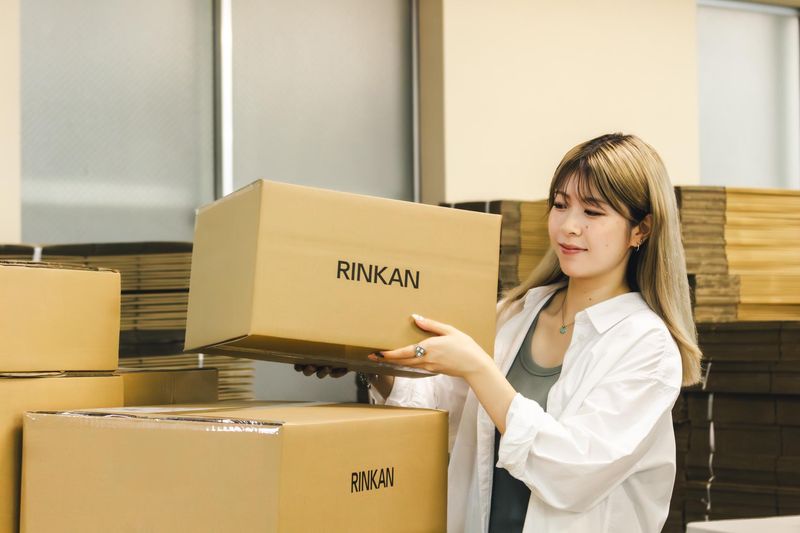 株式会社未来ガ驚喜研究所(RINKAN)/物流センターの求人情報