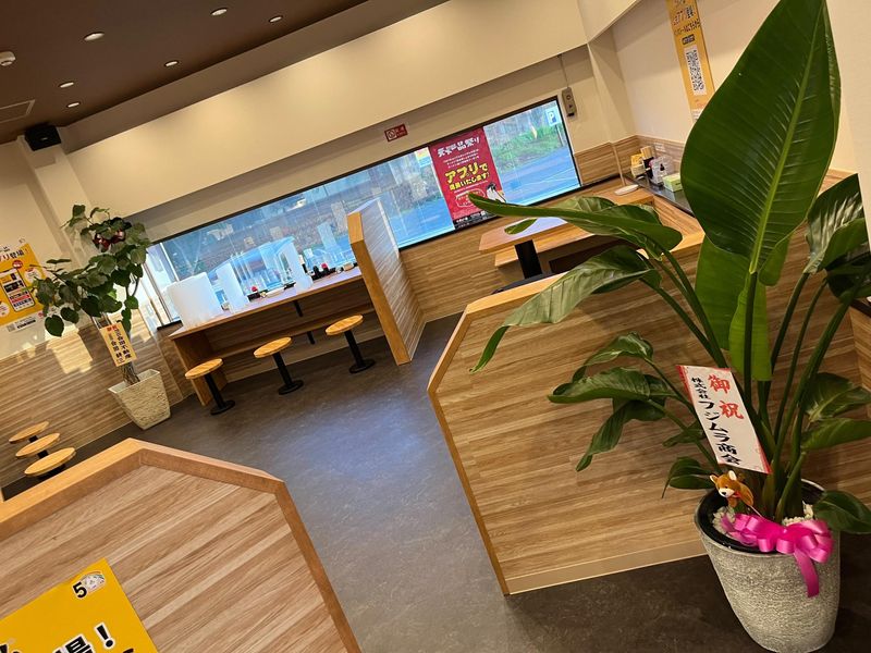 天下一品　観音寺店のアルバイト・バイト求人情報-02