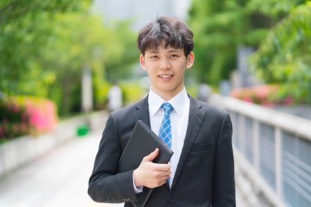 株式会社ウェルフューチャーホールディングス　東京淡路町オフィスのアルバイト・バイト求人情報-02