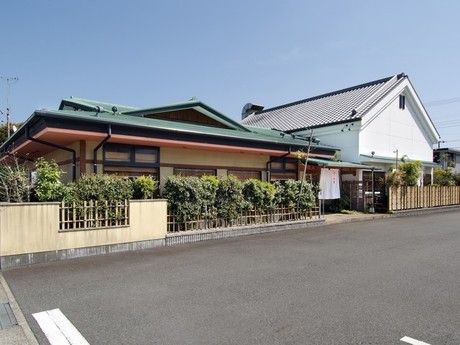 甲羅本店八宏園　富士店の求人1