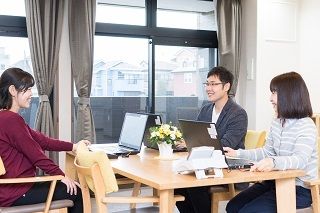 (株)やさしい手　上越居宅介護支援事業所のアルバイト・バイト求人情報-06