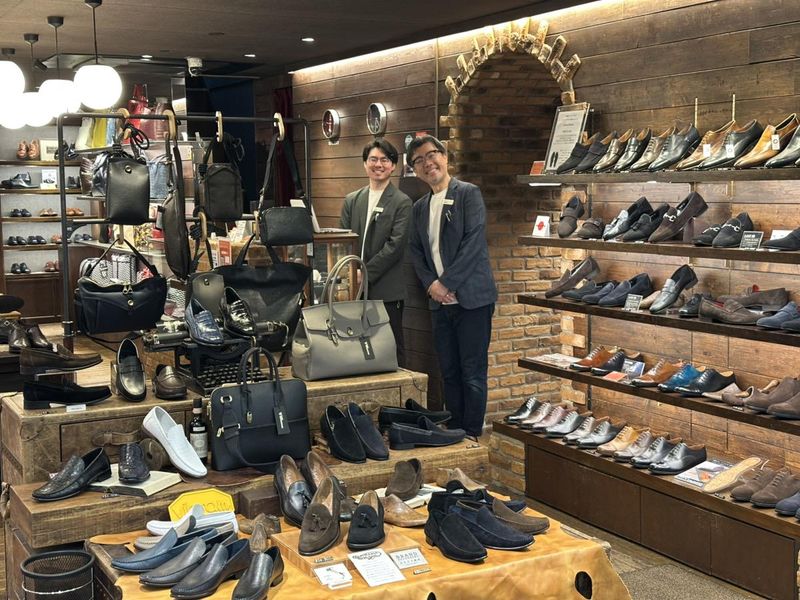 QueenClassico神戸本店のアルバイト・バイト求人情報-02