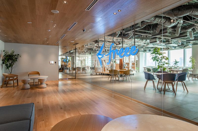 フリー株式会社のアルバイト・バイト求人情報-03