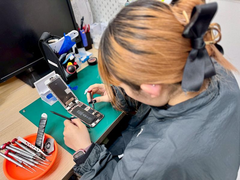 モバイルスポット スマホ修理工房 アル・プラザ小杉店のアルバイト・バイト求人情報-05