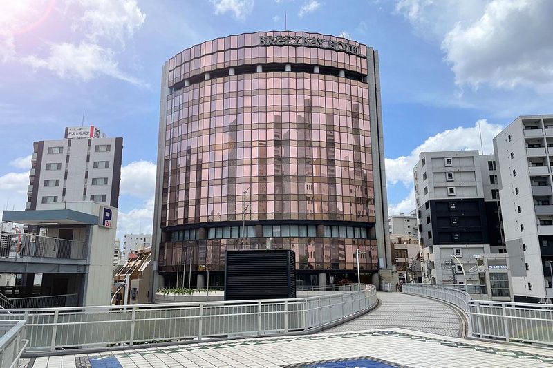 ブリーズベイホテル株式会社のアルバイト・バイト求人情報-03