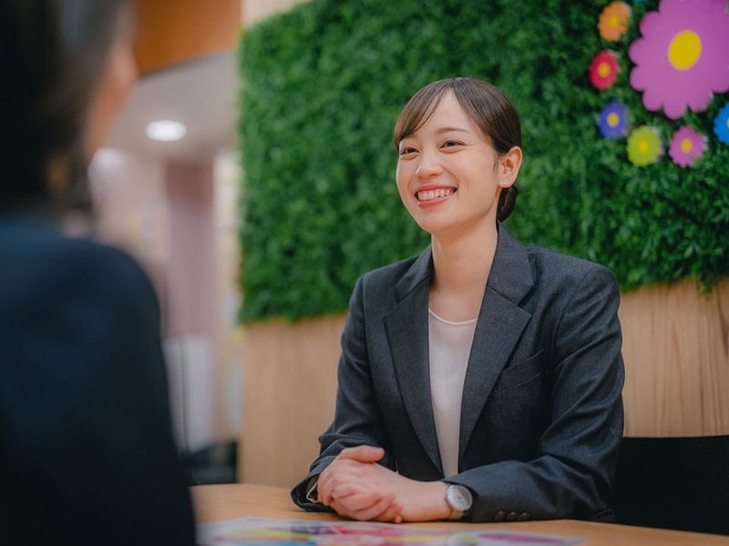 スーパー内の保険ショップ