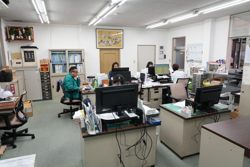 株式会社みどり塗装工業所のアルバイト・バイト求人情報-03