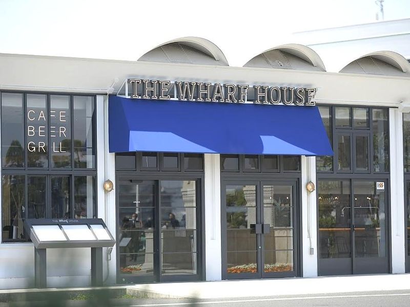 THE WHARFHOUSE YAMASHITAKOEN【254】のアルバイト・バイト求人情報-02