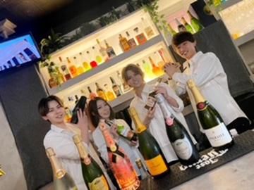 Free style Bar GMTのアルバイト・バイト求人情報-01
