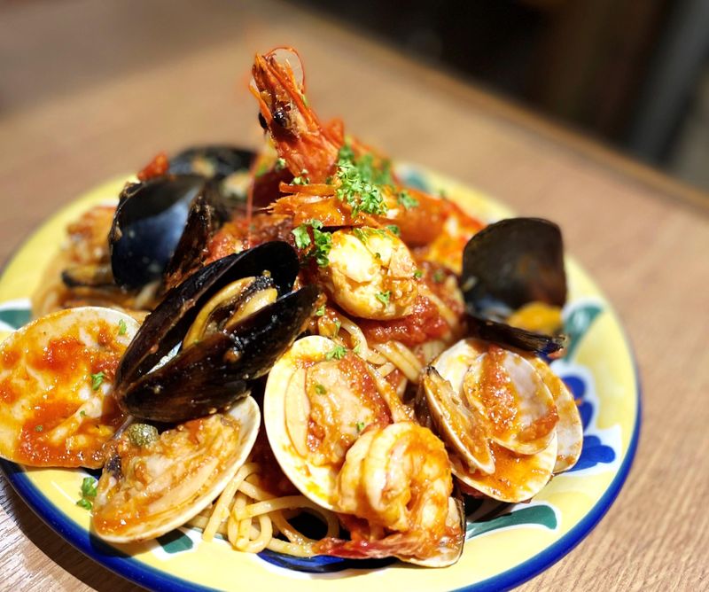 イタメシ&ステーキ｢リフランド｣のアルバイト・バイト求人情報-03