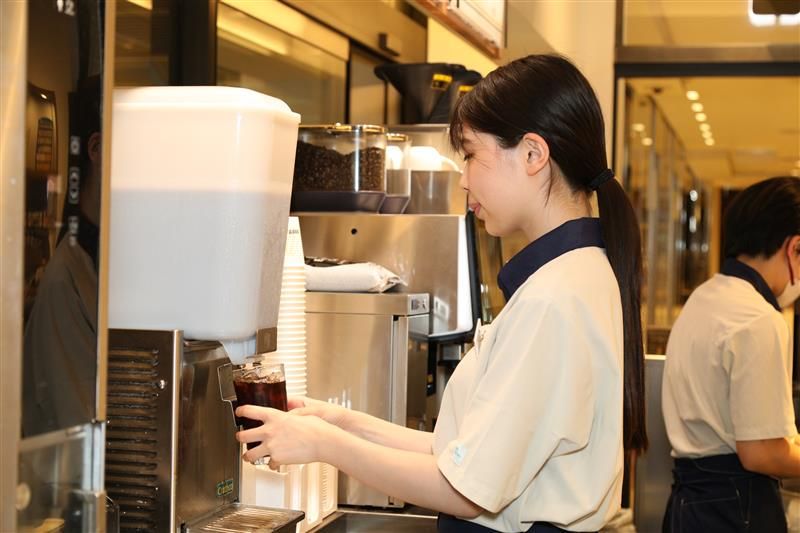 ドトールコーヒーショップ浅草ROX店のアルバイト・バイト求人情報-03