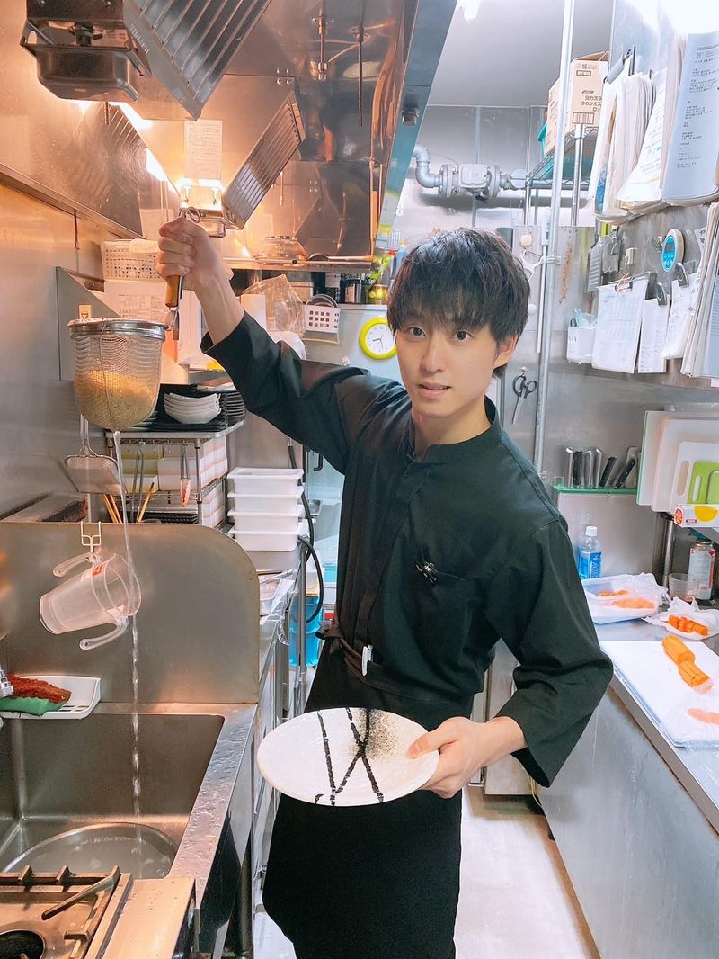 水たき料亭 博多華味鳥 心斎橋店のアルバイト・バイト求人情報-04