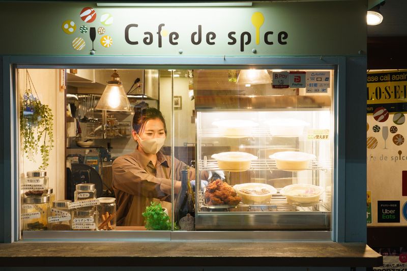 Cafe de Spiceのアルバイト・バイト求人情報-02