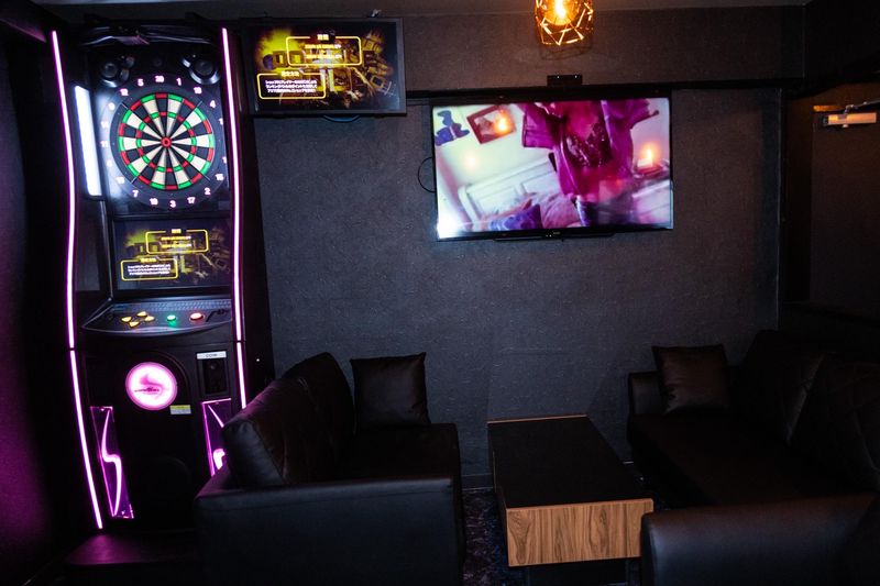 株式会社聖 / Bar EMBR(エンブレ)のアルバイト・バイト求人情報-02