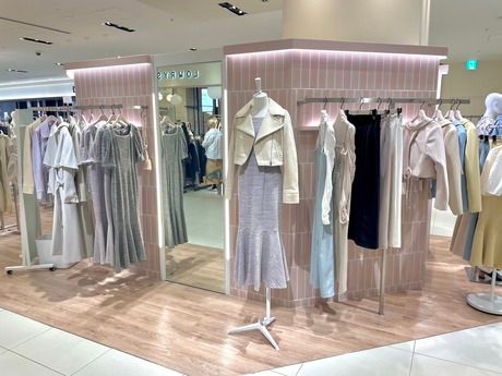 LILLIAN CARAT(リリアン カラット)　 店長候補 LILLIAN CARAT(リリアンカラット)ルクア大阪店のアルバイト・バイト求人情報-03