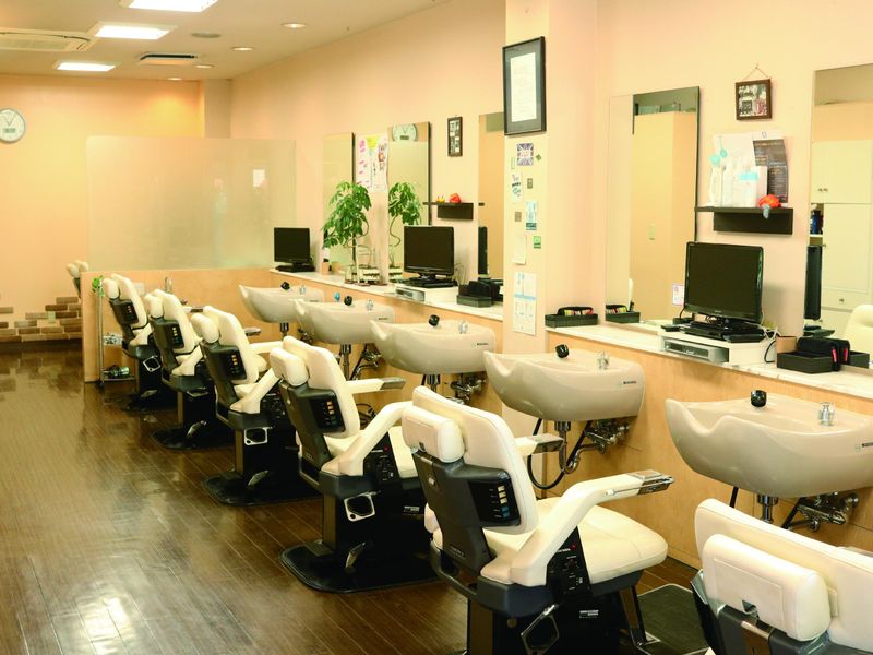 Men’s Salon IWASAの求人情報