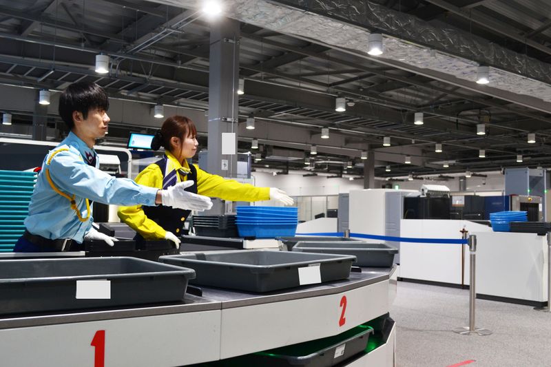 関西国際空港(株式会社ライジングサンセキュリティーサービス)のアルバイト・バイト求人情報-02