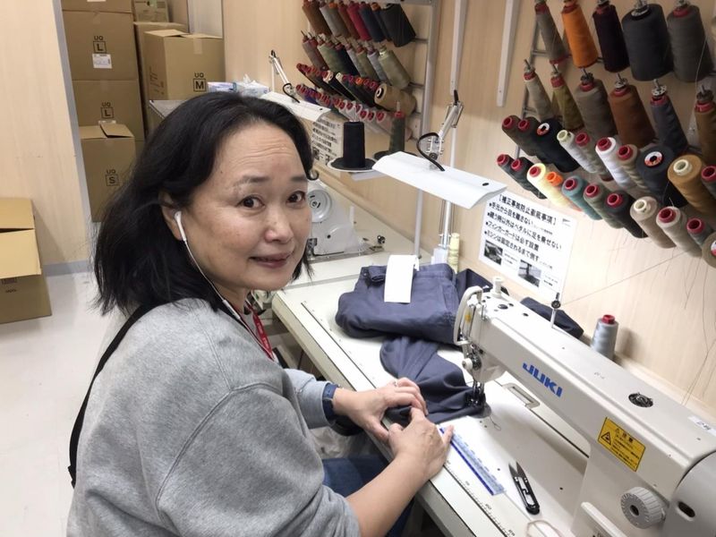 ユニクロ半田店のアルバイト・バイト求人情報-02