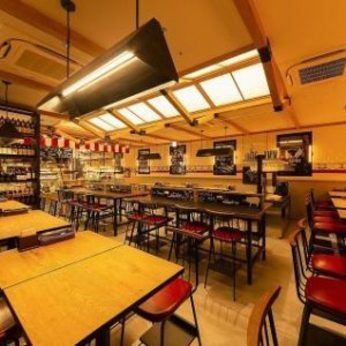 ラ・ブーシェリー・エ・ヴァン　肉屋のワイン食堂 浜松町店【2395】【AP】のアルバイト・バイト求人情報-02