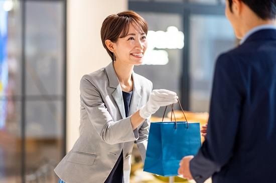 ル・クルーゼ ジャポン株式会社の求人・転職情報