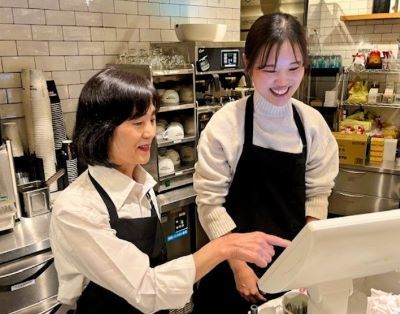 エクセルシオールカフェ 御成門駅前店のアルバイト・バイト求人情報-04