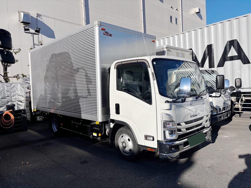 株式会社Logistep 駐車場のアルバイト・バイト求人情報-02