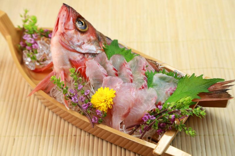 Food Salon 錦鯉のアルバイト・バイト求人情報-02