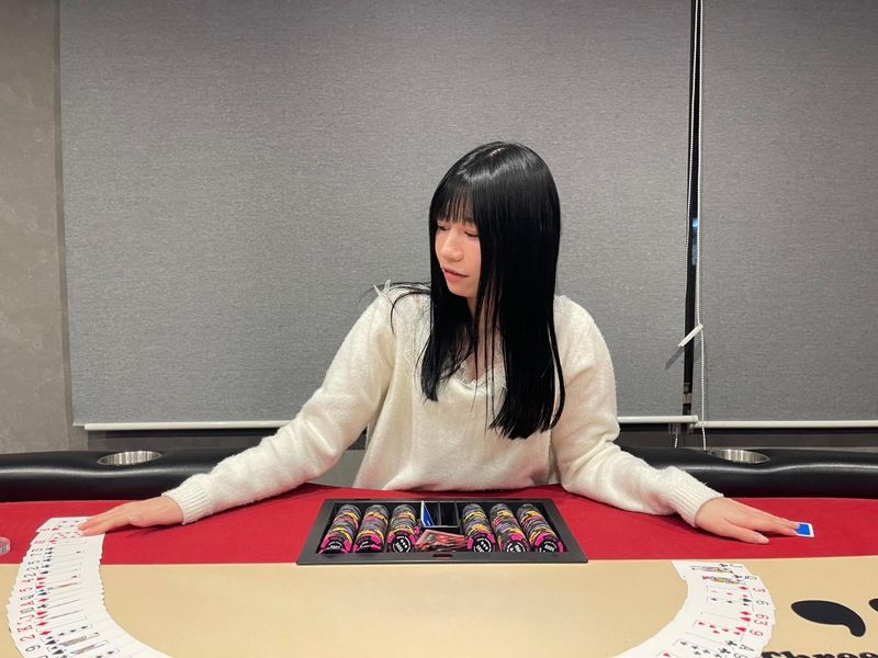 Poker Arena 難波の求人情報