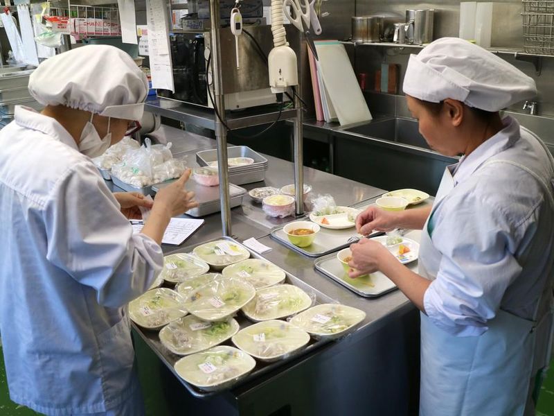 株式会社宮食　認定こども園さくらが丘内給食室のアルバイト・バイト求人情報-03