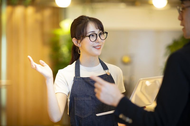 株式会社ウィークス(勤務地:maruni fukuoka by weeks/博多リバレインモール)のアルバイト・バイト求人情報-02