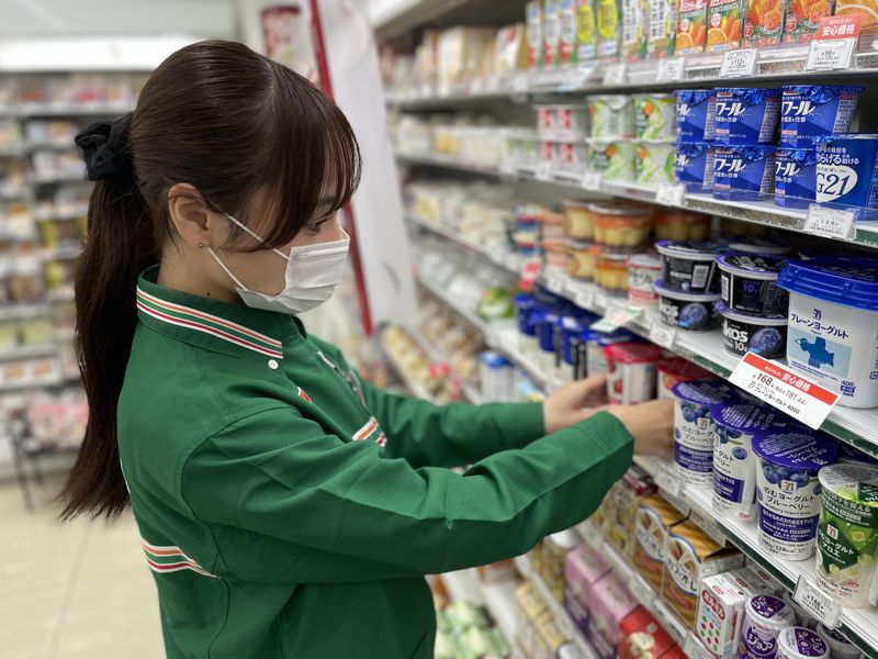 セブンイレブン広島中央郵便局前店のアルバイト・バイト求人情報-02