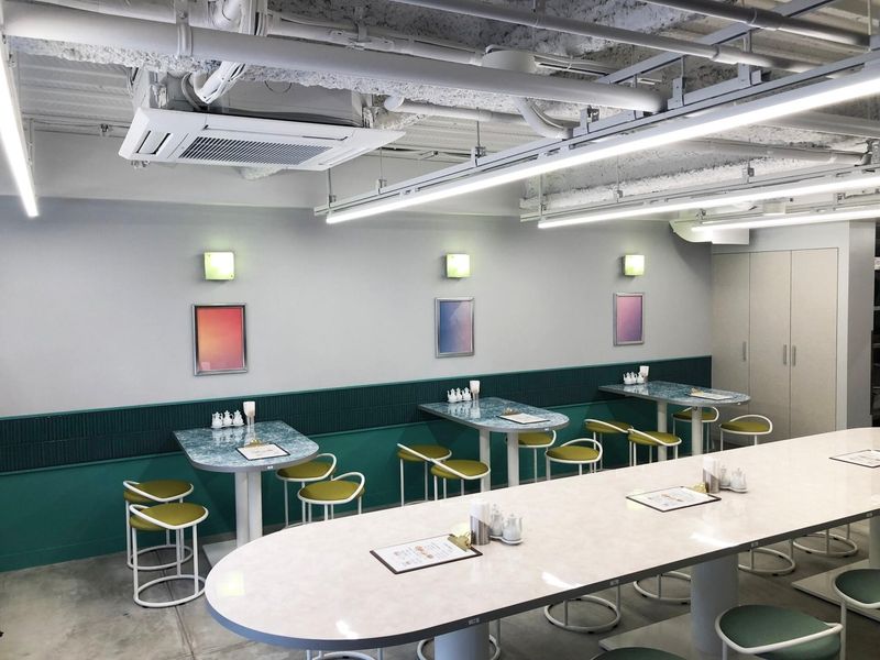 株式会社コスモフーズの求人・転職情報