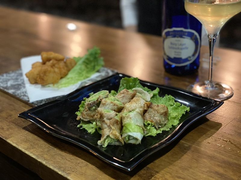 Restaurant Bar Resonateのアルバイト・バイト求人情報-05