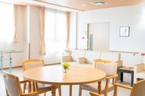 イリーゼ横浜仲町台のアルバイト・バイト求人情報-03