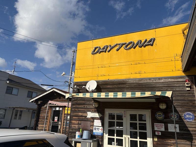 Heart Up World株式会社の求人・転職情報